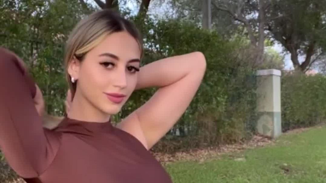 ⁣Mariam Olivera Elegant Instagram Model Curvy Star Biography