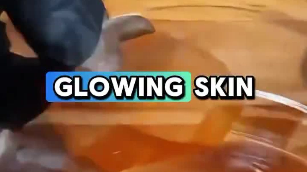 Eat This To Look 10 years younger | Watch Now